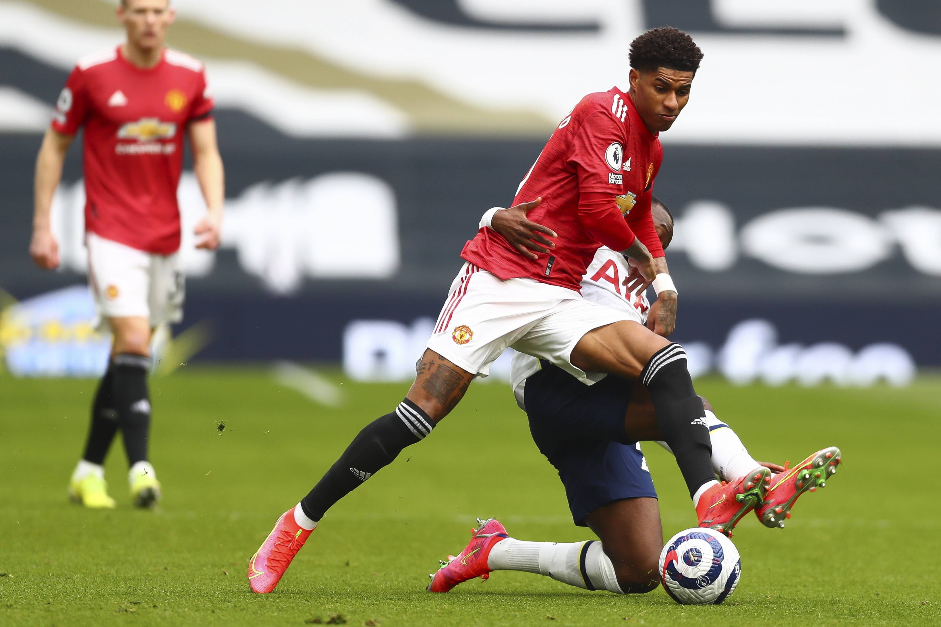 们是最难对 们是最难对